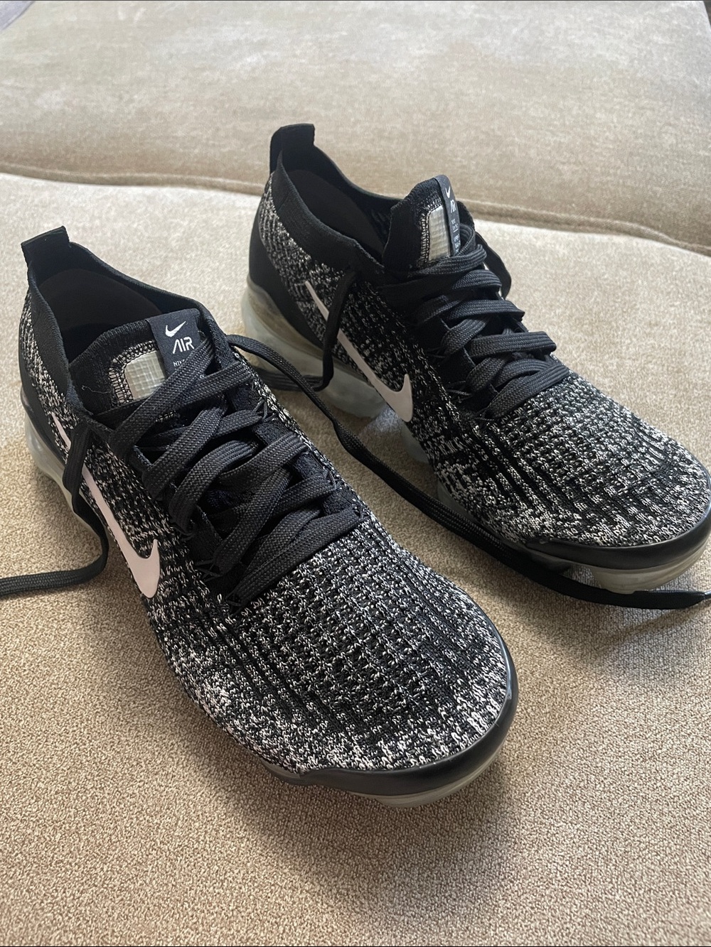 Women’s Oreo (White/Black) Nike VaporMax Flyknit 3s